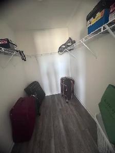 Renting private room in townhouse - Photo 3