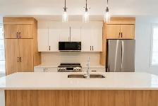 Private 3 Bed Townhouse | Private Garage | Gated Community - Photo 2