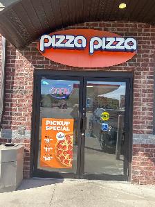 pizza pizza and burger shop