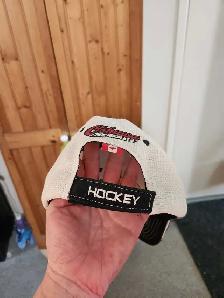 VINTAGE OSHAWA GENERALS HOCKEY HAT - Photo 3