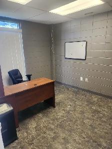 Office space for rent - Photo 2
