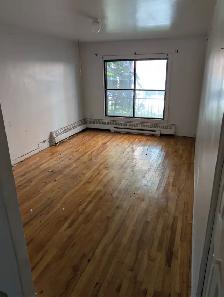 Charming 3½ for Lease Transfer 1000$/month