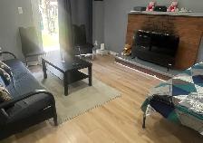 Shared 1 Bedroom Apartment Main floor