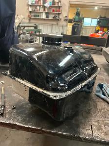 Yamaha generator gas tank - Photo 2