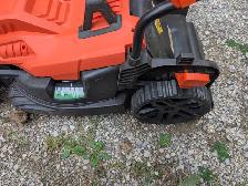 Black Decker Electric Lawnmower For Sale - Photo 8