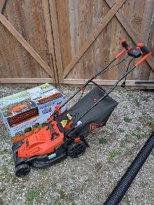 Black Decker Electric Lawnmower For Sale - Photo 9