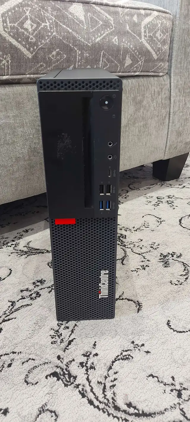 Lenovo ThinkCentre M920S Desktop