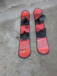 2 x Kids Snowboards
