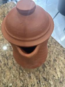 Clay water jug - Brampton  - $10 new - Photo 5