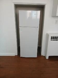 UPPER LARGE 1 BEDROOM - DOWNTOWN - Photo 8