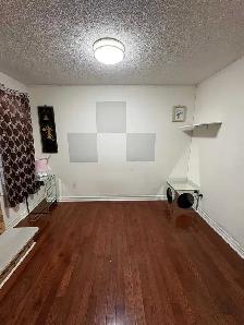 room for rent for couple  October 1 - Photo 3