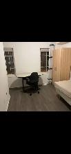 FURNISHED Room Shared Shower Close To York University - Photo 3