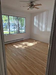 Grand 3 1/2 - Large 3 1/2 avec Terrasse et Piscine privée. - Photo 5