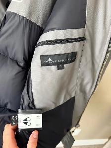 Brand new Moose Knuckles men’s jacket - Photo 6