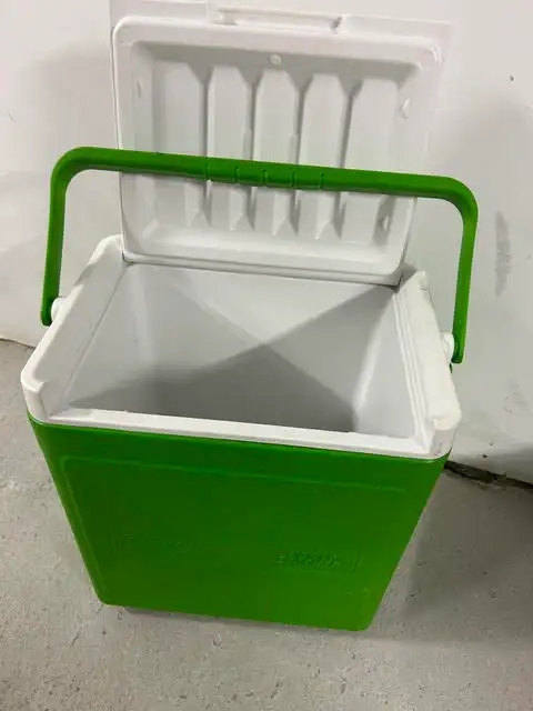 cooller de marque rubbermade