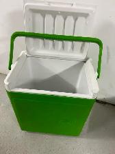cooller de marque rubbermade