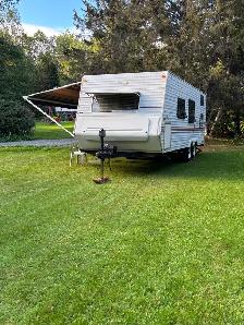 2000 Jayco Qwest 24 ft - Photo 2