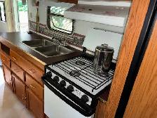2000 Jayco Qwest 24 ft - Photo 4