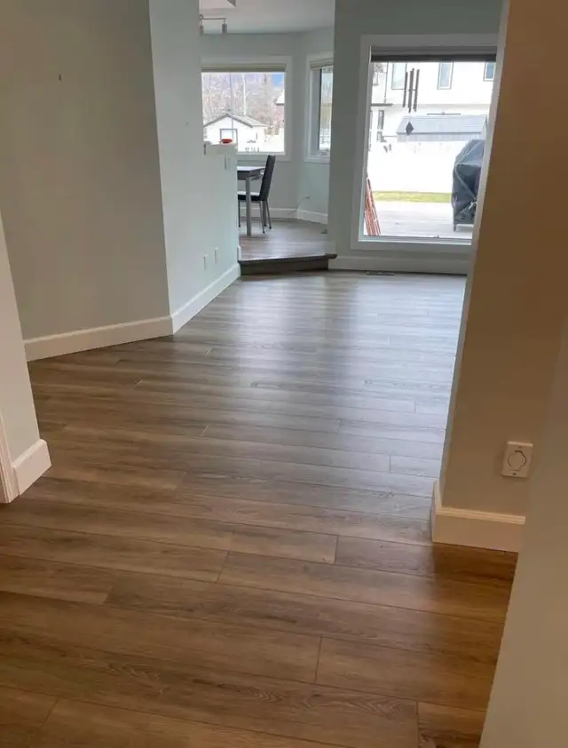 Available Skilled Carpenter Renovator