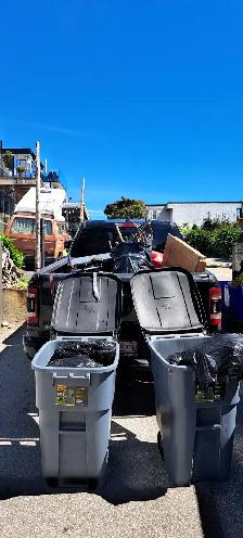 AFFORDABLE JUNK REMOVAL - Same Day Service! ♻️ - Photo 2