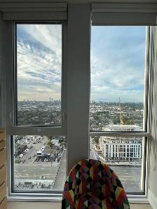 Private room with private washroom available at penthouse - Photo 9