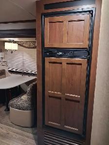 Spacious Jayco Eagle Premier 318 RETS - Photo 9