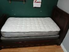 twin bed - Photo 3