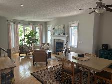 3 Bedroom Townhome For Rent - Photo 2