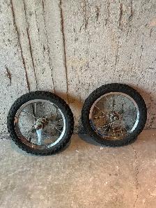 Bike Tires - Photo 2