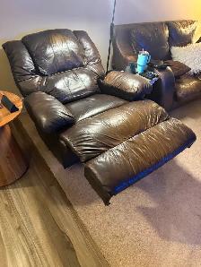 Power Recliner - Photo 7