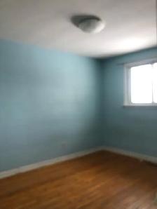 3 Beds 1 Bath Main Floor unit $2800/- available from 15th SEP - Photo 11