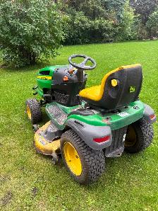 John Deere LA165 Lawn Tractor - Photo 4