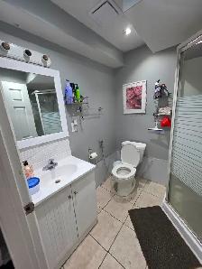 One bedroom available in double bedroom basement - Photo 5