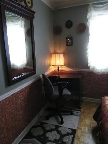 Best rooms for student, professional short/long term! - Photo 8