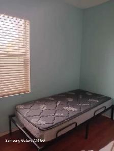 Room for rent - Photo 6