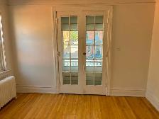 3 Bedroom Centretown Apartment for Rent (353 Frank St) - Photo 5