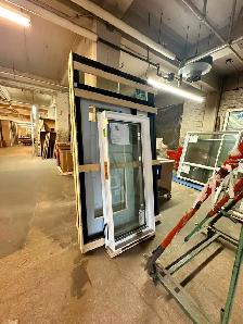 DOORS AND WINDOWS - Photo 7