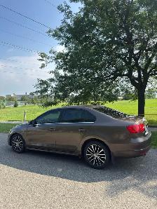 Volkswagen Jetta 2013 as is 2.5l - Photo 2