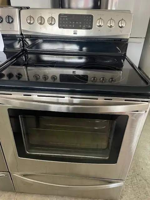 Cuisinière stainless vitrocéramique convection Kenmore