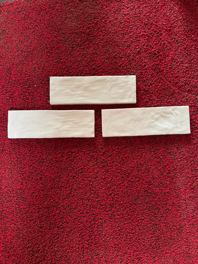 Wall tile