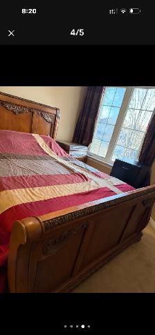 Available now urgent room for rent female only