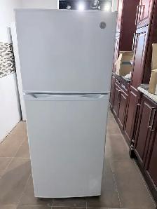 Réfrigérateur 24po Blanc | GPE12FGKDWW - GE