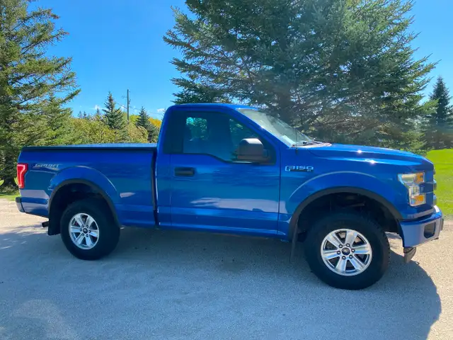 2017 Ford F-150 Sport 4x4 Regular Cab Short Box, fresh MB safety