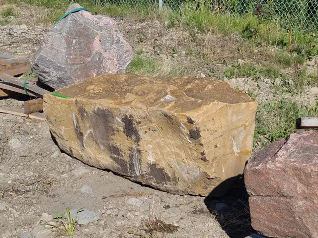 #26IH – Unreserved Online Miscellaneous Auction, Edmonton