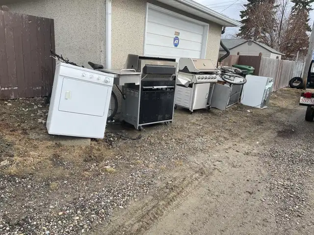FREE SCRAP METAL REMOVAL