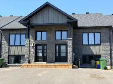 Newer 2-Bedroom Upper Units – Bright, Modern & Spacious