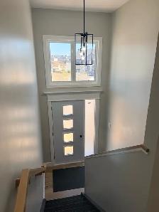 Newer 2-Bedroom Upper Units – Bright, Modern & Spacious - Photo 2