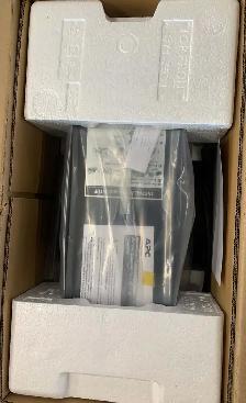 APC SMART SMT1500C UPS 1500 VA LCD 120 V with SmartConnect - Photo 2