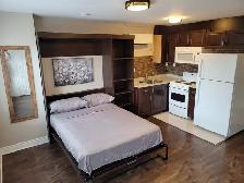 Fully Renovated Bachelor Apt. just across the Greenwood subway! - Photo 2