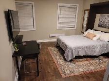 Fully Renovated Bachelor Apt. just across the Greenwood subway! - Photo 5